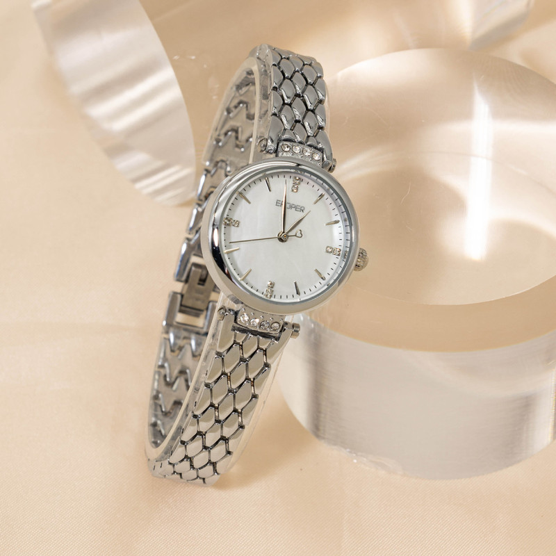 Montre de luxe légère et tenda - Luxury Watch Levels avis et prix