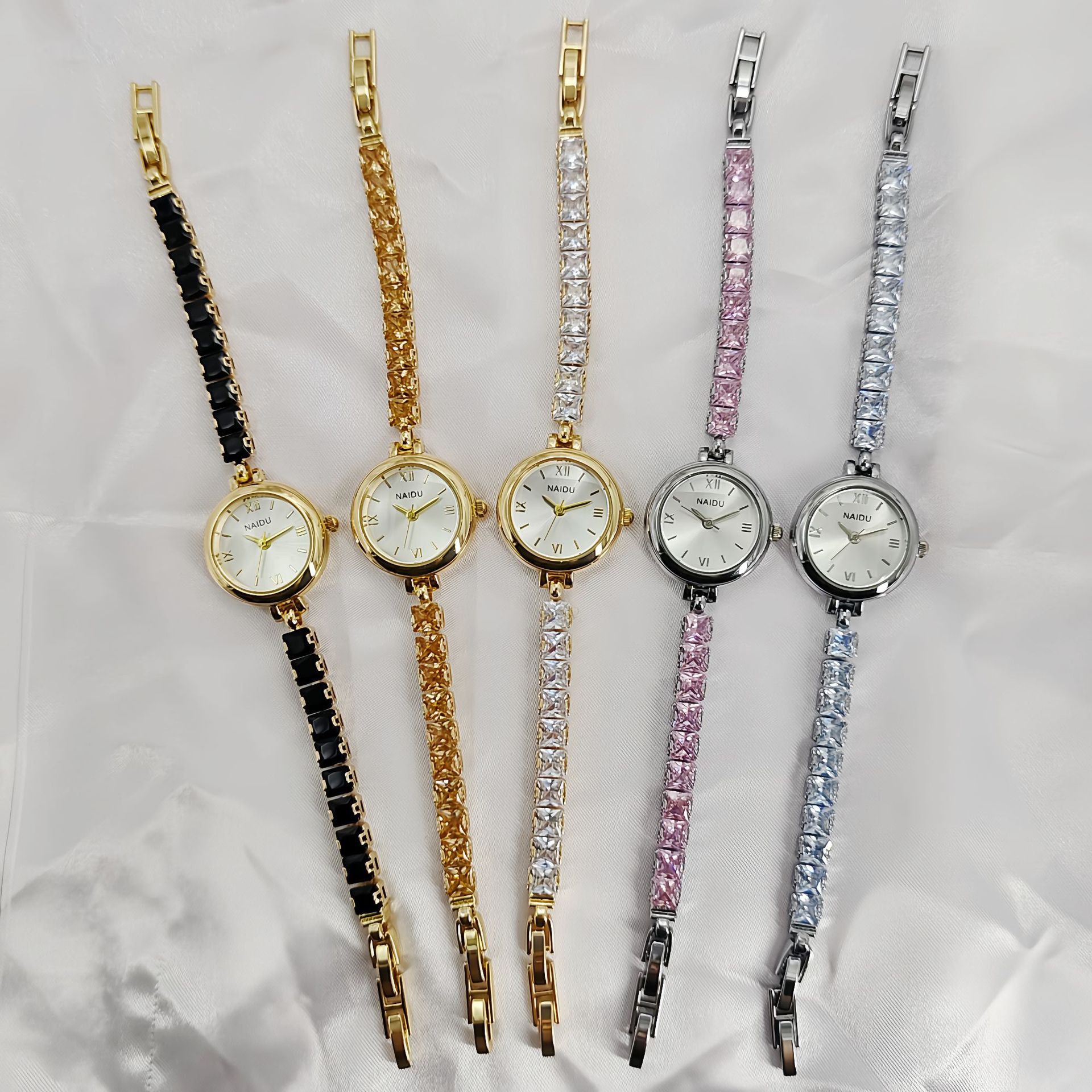 Nouvelle montre-bracelet incru - Luxury Watch Levels avis et prix