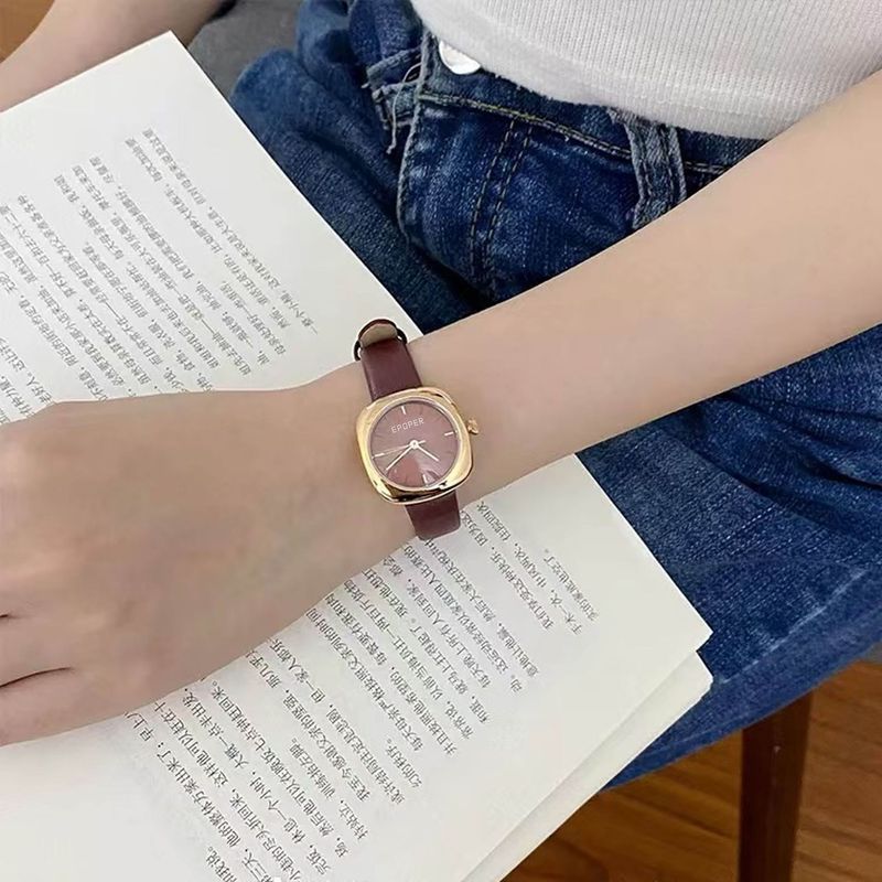 Montre-bracelet à quartz borde - Luxury Watch Levels avis et prix